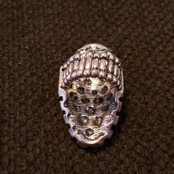 Ring, adjustable from Lane Bryant - Picture 4 of 4